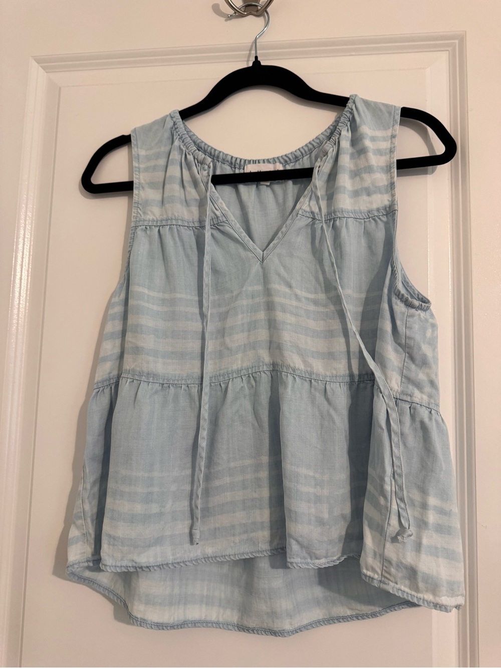 Bella Dahl Pale Blue Sleeveless Tie-Front Tiered Tank Top